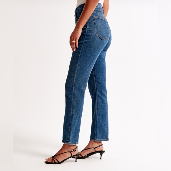 Abercrombie & Fitch Dark Blue Ankle Jeans - Picture 3 of 7